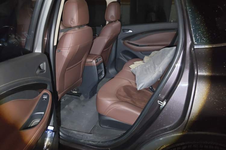 Used Buick Envision 2016 20T Two-Wheel-Drive Elite Model
