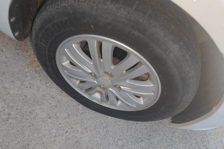 Used Kia K2 2012 Sedan 1.4L Automatic GLS Commemorative Edition
