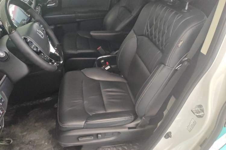 Used Honda Elysion 2019 2.0L Hybrid Luxury Edition Left Front Seat