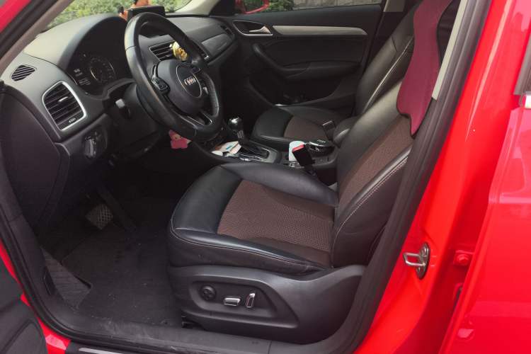 Used Audi Q3 2017 30 TFSI Fashion Model