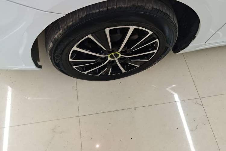 Used Roewe i5 2021 1.5L CVT Platinum Edition