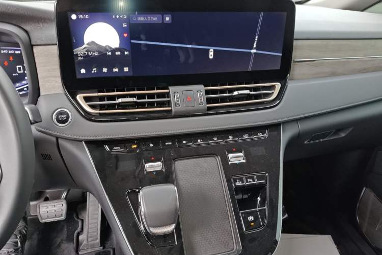 Used Hongqi HQ9 PHEV 2024 2.0T Four-Wheel Drive Business Edition