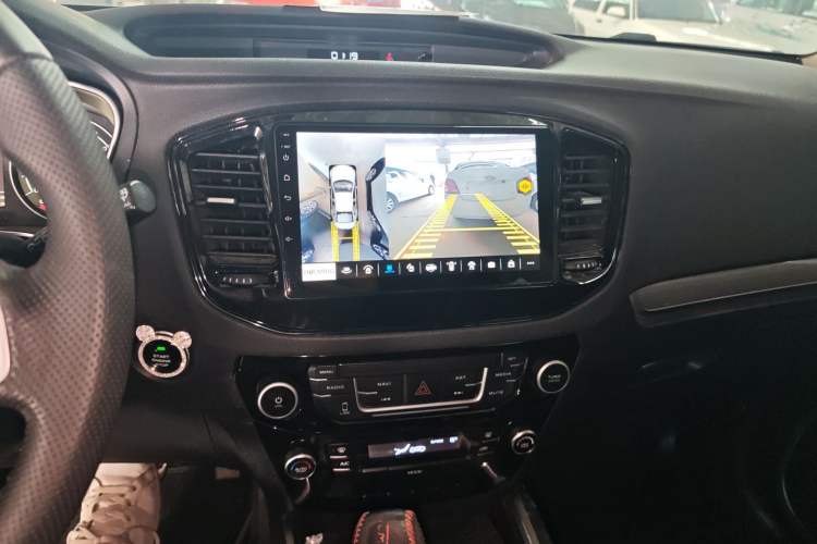 Used Geely Auto Vision X6 2016 1.3T CVT Luxury Model Audio And AC Panel