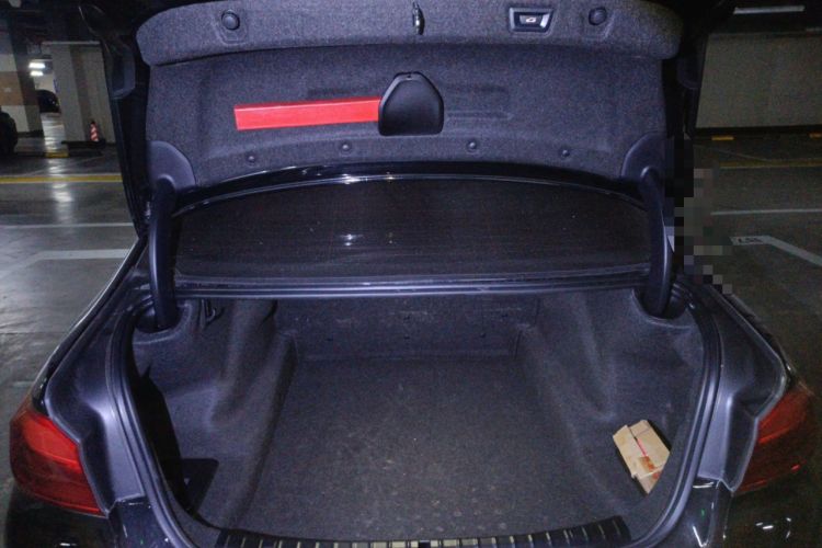 Used BMW 5 Series 2019 530Li Leading Model M Sport Package Trunk