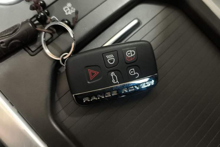 Used Land Rover Range Rover Evoque 2016 2.0T SE Smart Glow Edition