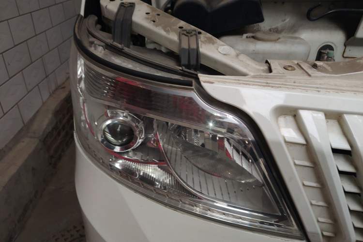 Used CHANGAN KAICHENG Ruixing EM80 2020 Flat Roof with Liftback Doors 2 Seats 41.86 kWh Right Front Headlight