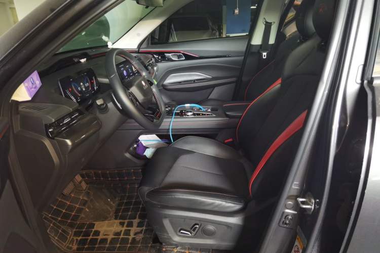 Used CHANGAN OSHAN Z6 2022 Blue Whale 1.5T DCT Luxury Model