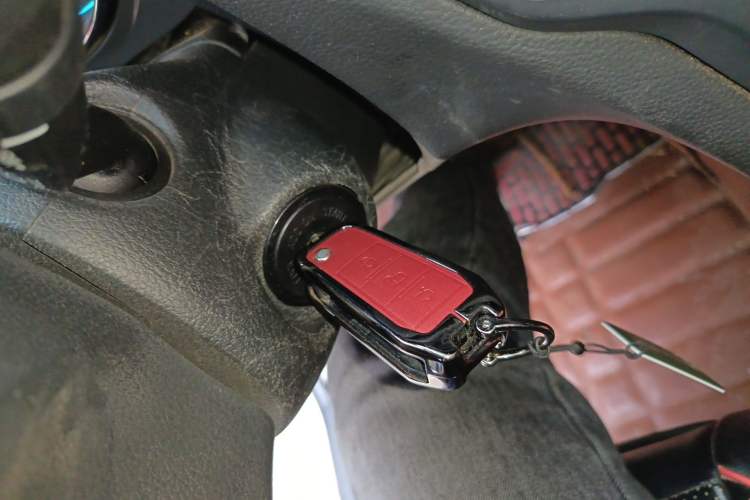 Used BAIC Senova D50 2014 1.5L manual comfort version Vehicle Key