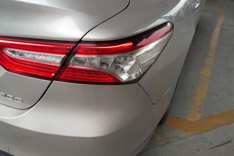 Used Toyota Camry 2018 2.0G Luxury Edition