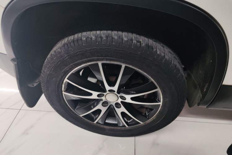 Used Volkswagen Tiguan L 2013 1.8TSI Automatic Two-Wheel Drive Luxury Model
