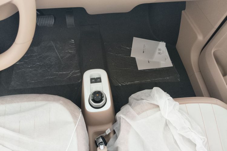 Used Geely Galaxy Panda 2024 Panda Mini 200km Endurance Bear
