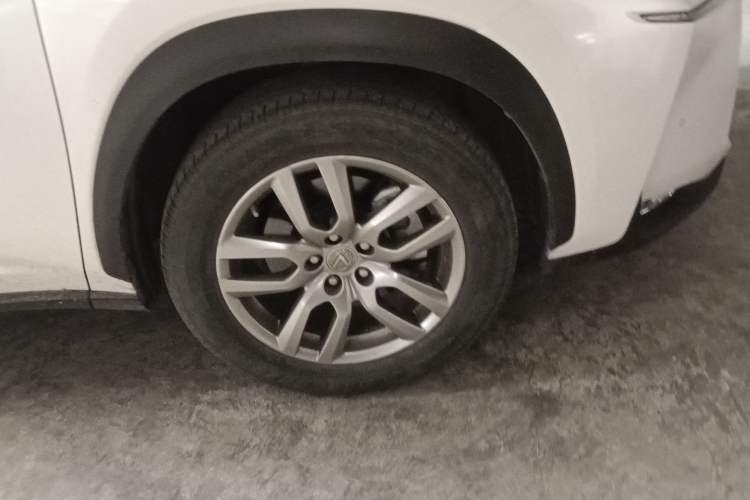 Used Lexus NX 2015 200T All-Wheel-Drive Fēngshàng Edition
