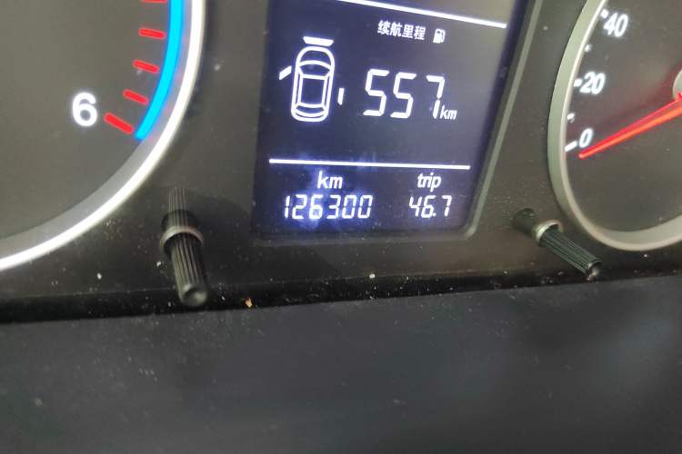 Used Foton Toano 2020 2.0T Multi-Function Extended Wheelbase Mid-Roof 5/6/7-Seater with Rear Dual Tires China VI Emission Standard F20TC3 Odometer Close Up