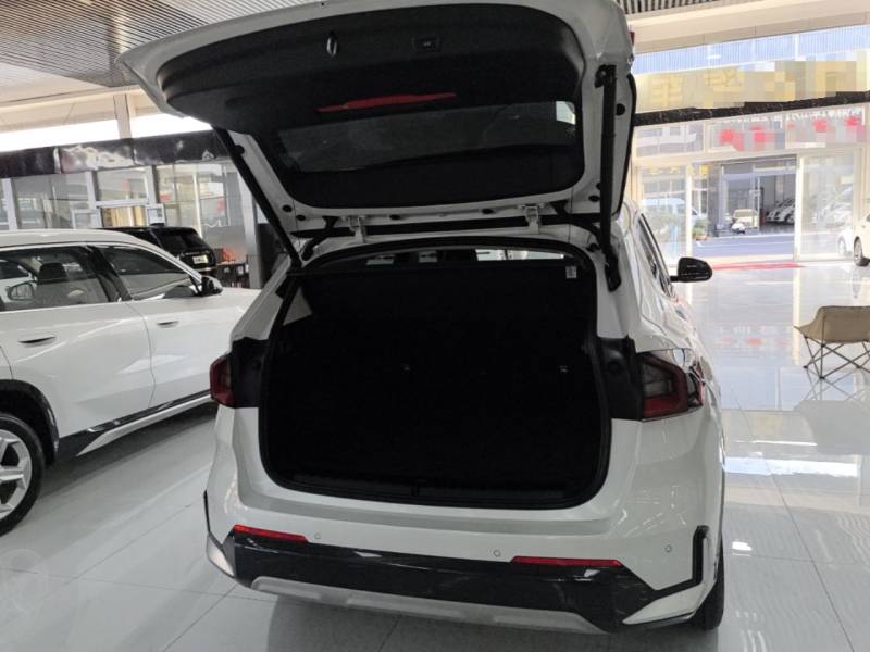 Used BMW X1 2023 sDrive20Li X Design Package — 18