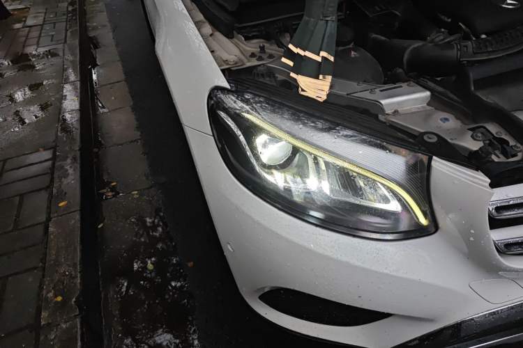 Used Mercedes-Benz GLC 2017 GLC 200 4MATIC