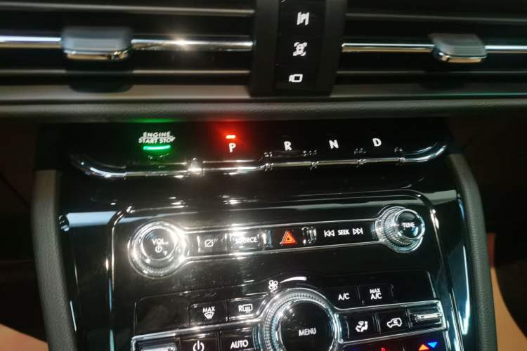 Used Lincoln Corsair 2022 Revised Version 2.0T Two-Wheel Drive Luxury Edition
