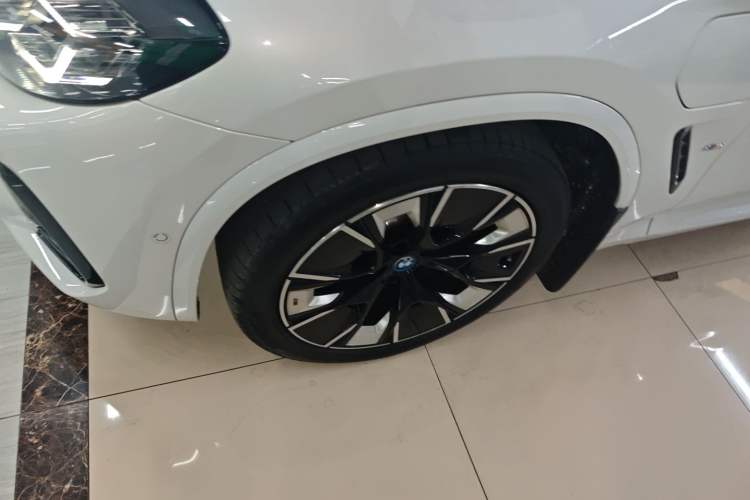 Used BMW iX3 2024 Leading Type