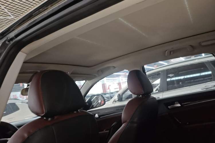 Used Zotye T600 2015 Family Edition 2.0T Manual Luxury Version