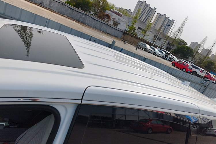 Used Buick GL8 2018 ES 28T Comfort Model China VI Standard