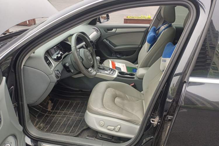 Used Audi A4L 2013 35 TFSI Automatic Standard Model Left Front Seat