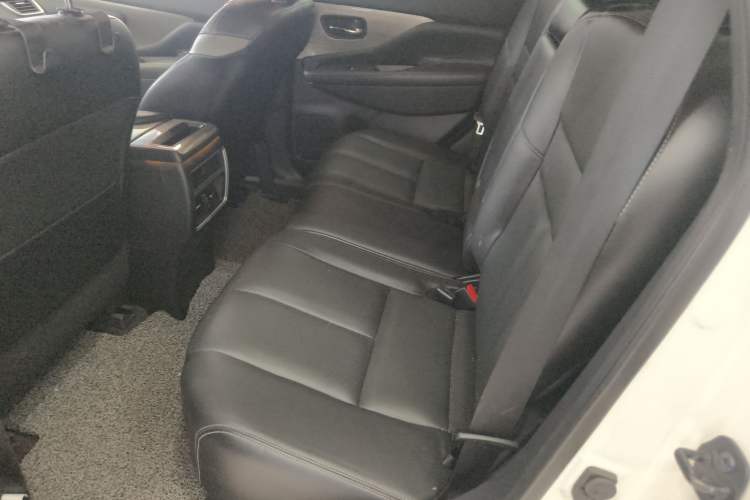 Used Nissan Murano 2021 2.5L XL Two-Wheel Drive Smart Connect Luxury Edition
