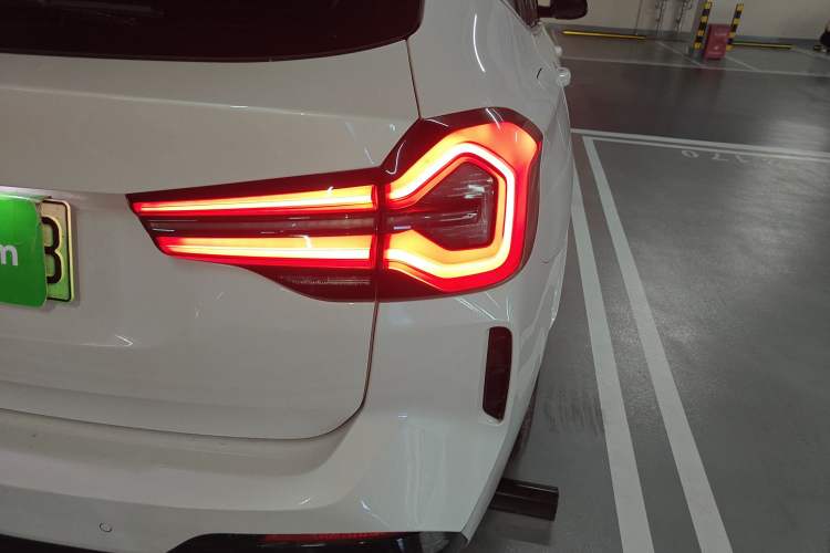 Used BMW iX3 2024 Leading Model