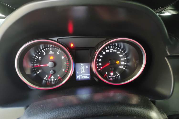 Used Haval H6 2015 Sport Edition 1.5T Automatic Two-Wheel Drive Luxury Model