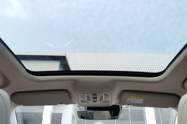 Used MG ES5 2025 525max Rear-Drive Intelligent Driving Version