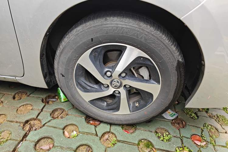 Used Toyota Levin 2017 Revised 185T CVT Elite Edition China V Standard
