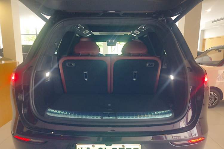 Used VOYAH Titan 2026 Model Max+ Trunk