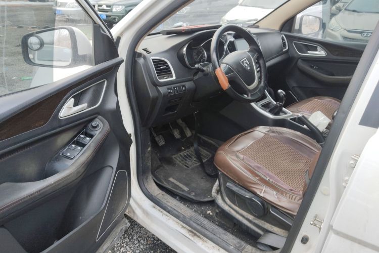 Used Baojun 560 2016 1.8L Manual Value Edition