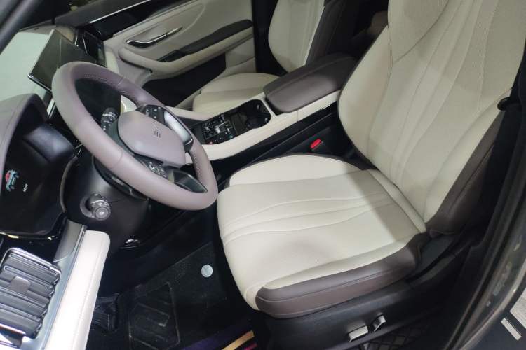 Used BYD Song PLUS New Energy 2025 EV Intelligent Driving Version 520km Premium Model Left Front Seat