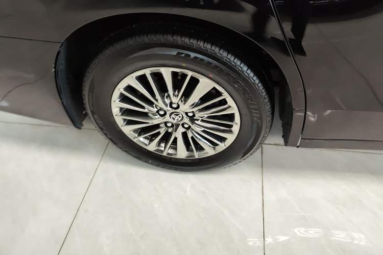 Used Toyota Alphard 2021 Dual-Engine 2.5L Prestige Edition Right Rear Wheel Hub