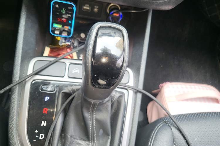 Used Hyundai ix25 2015 1.6L Automatic Two-Wheel Drive Smart GLS Trim
