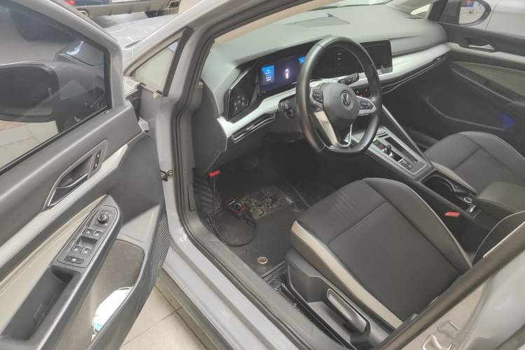 Used Volkswagen Golf 2021 280TSI DSG 30th Anniversary Edition
