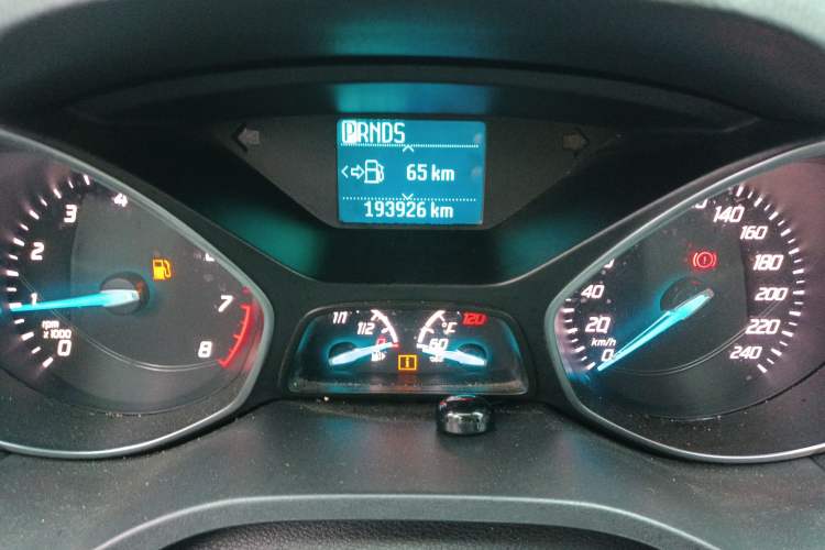 Used Ford Kuga 2013 1.6L GTDi Two-Wheel-Drive Comfort Model Odometer Close Up