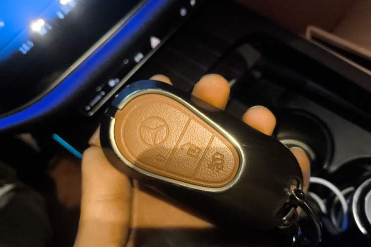 Used Mercedes-Benz E-Class 2024 E 300 L Stylish Model