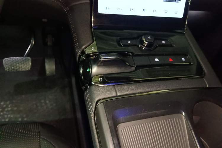 Used Nio ES8 2020 415 km Range 6-Seater Version
