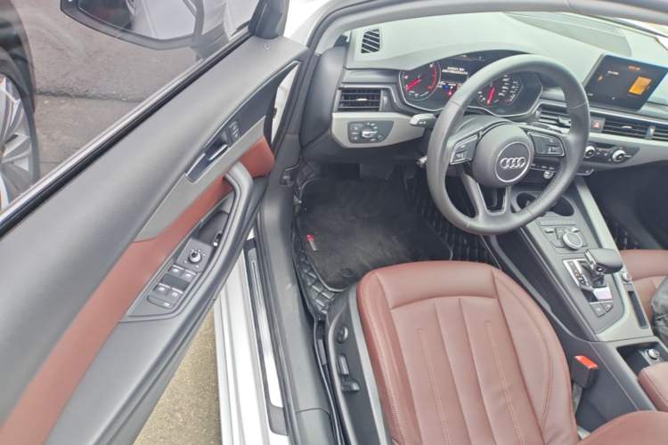 Used Audi A4L 2019 40 TFSI Ambition China VI