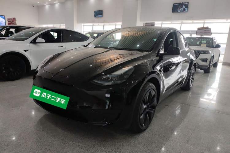 Used Tesla Model Y 2023 Rear-Wheel-Drive Version
