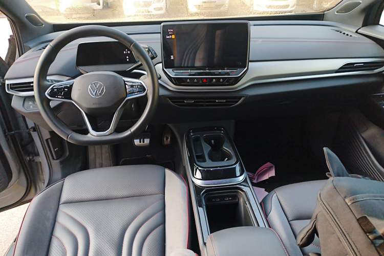 Used Volkswagen ID.4 CROZZ 2022 Long-Range PURE+ Edition
