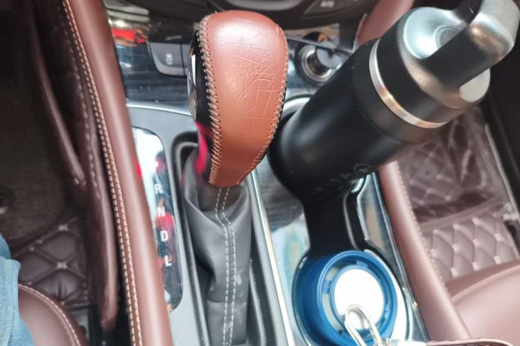 Used Buick Envision 2018 20T Two-Wheel Drive Luxury Model
