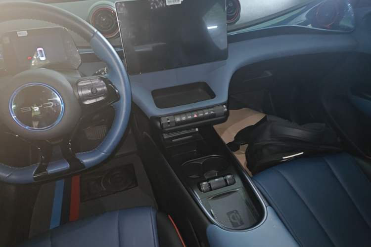 Used BYD Dolphin 2021 405 km Fashion Edition
