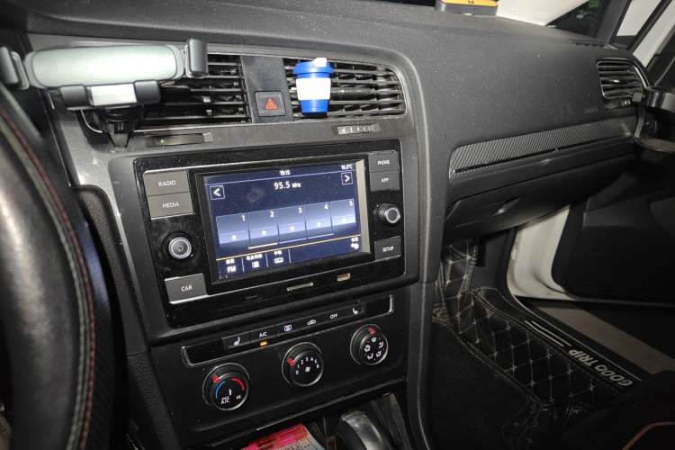 Used Volkswagen Golf 2018 230TSI Automatic Luxury Version