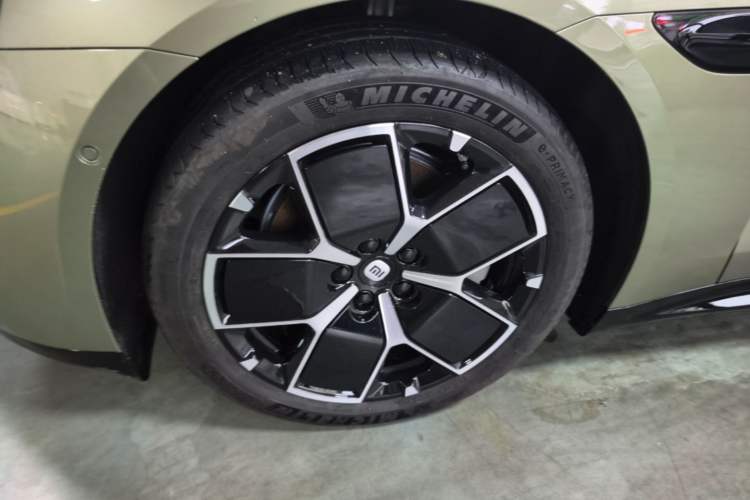 Used Xiaomi Auto SU7 2024 Rear-Drive Long-Range Intelligent Driving Version
