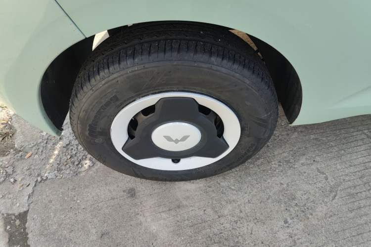 Used Wuling Hongguang MINIEV 2024 3rd Generation 215km Youth Edition Exterior 5