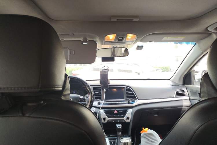 Used Hyundai Elantra (6th Generation / Lingdong) 2018 1.6L Automatic 15th Anniversary Special Edition Headliner