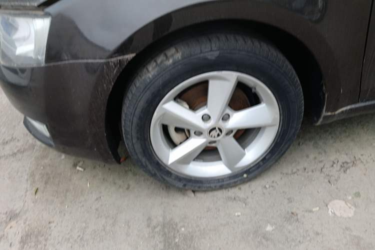 Used Skoda Octavia 2015 1.6L Manual Yijie Edition