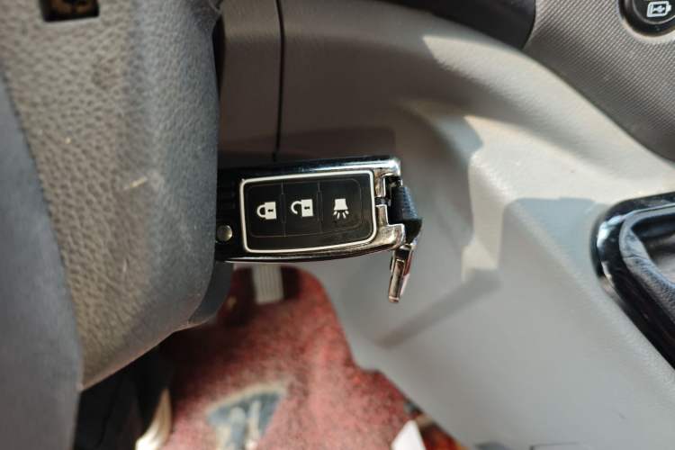 Used Foton Toano 2021 2.0T Manual Tongtu Long Wheelbase Mid-Height 5/6/7-Seater 4F20TC3