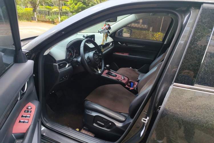 Used Mazda CX-5 2020 2.0L Automatic Two-Wheel Drive ZhiZun Version Driver Seat